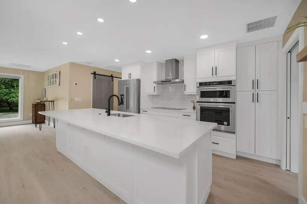 1821 Krape Road Naples FL 34120