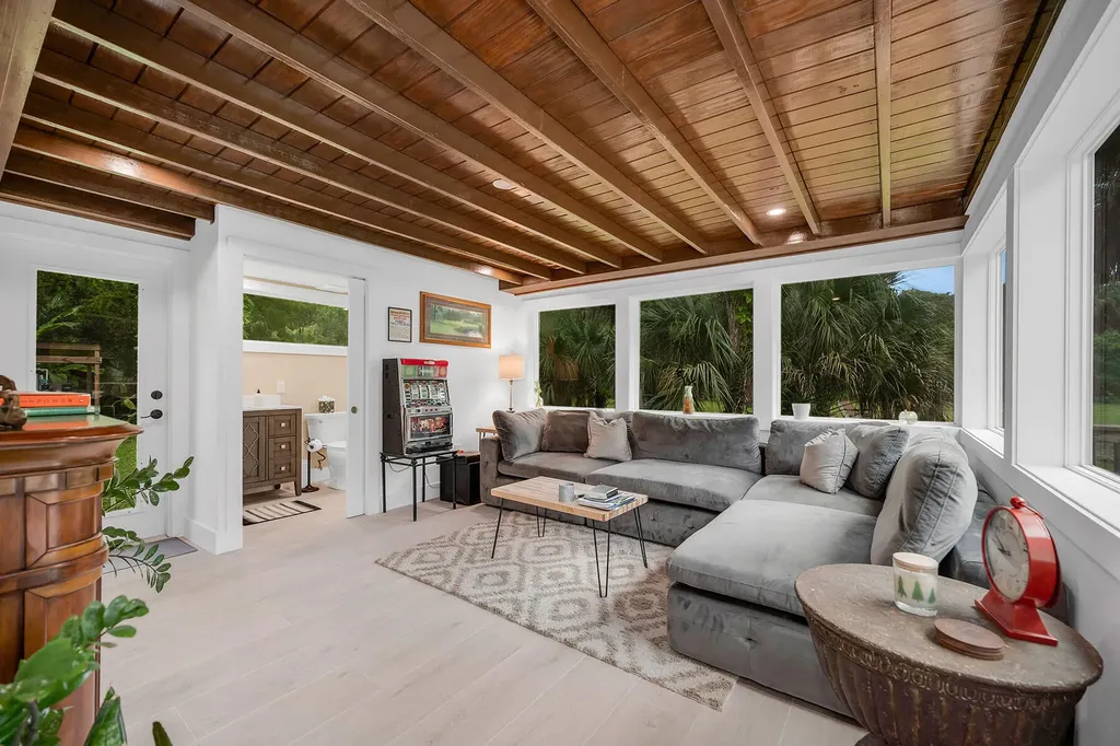 1821 Krape Road Naples FL 34120