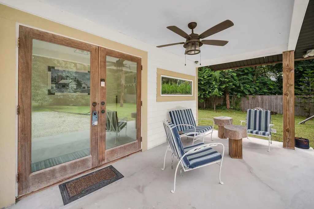 1821 Krape Road Naples FL 34120