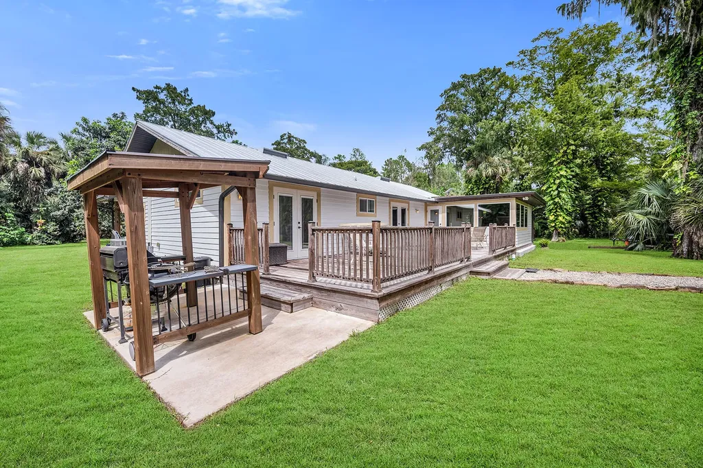 1821 Krape Road Naples FL 34120