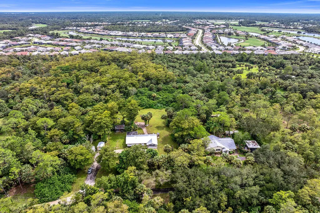 1821 Krape Road Naples FL 34120
