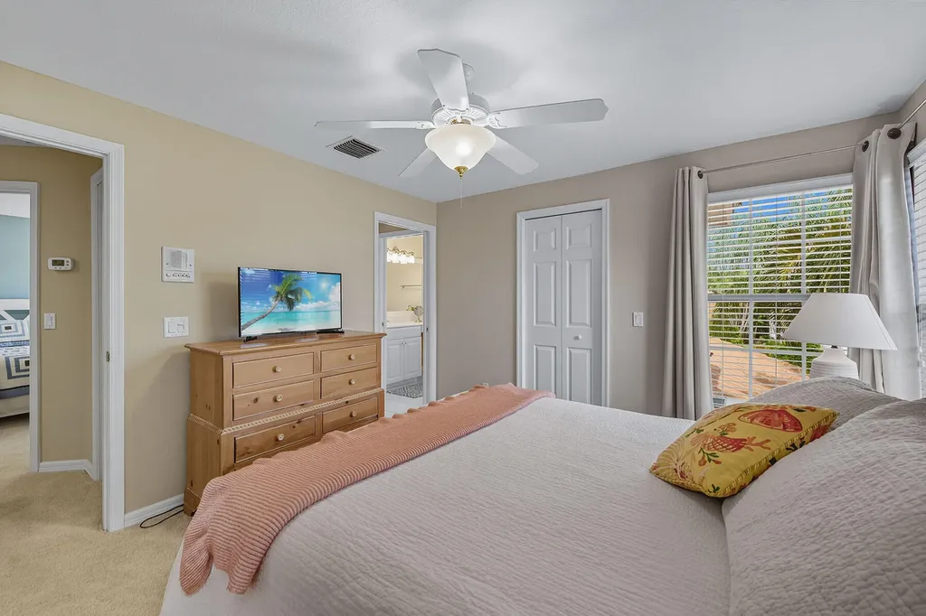 8582 Pepper Tree Way Naples FL 34114