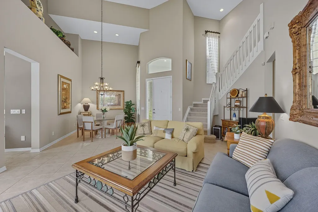 8582 Pepper Tree Way Naples FL 34114