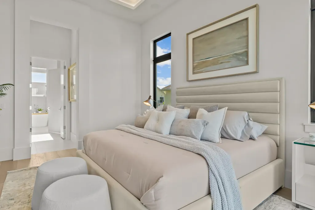 921 Giralda Court Marco Island FL 34145