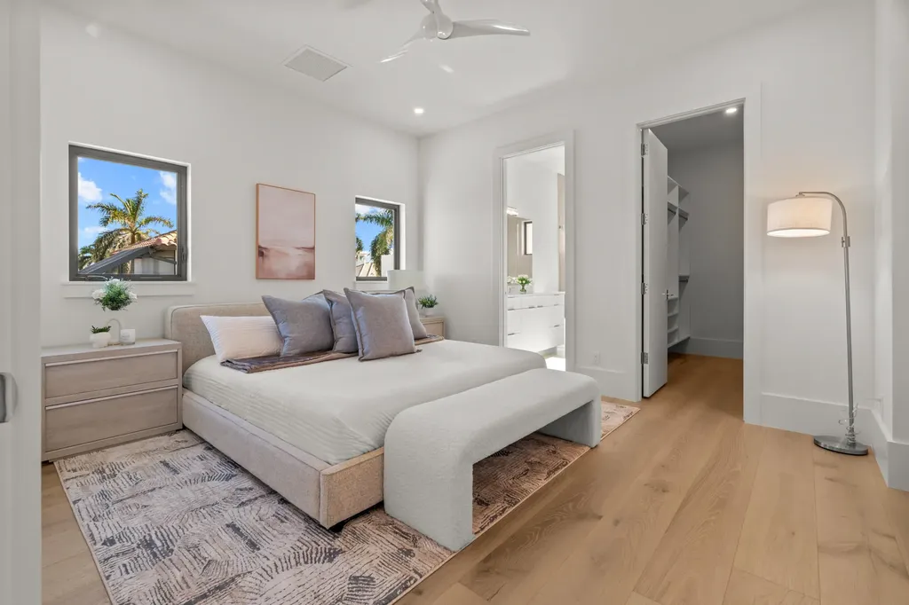 921 Giralda Court Marco Island FL 34145