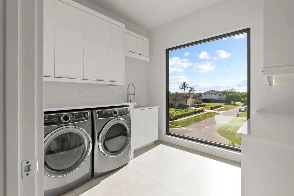 921 Giralda Court Marco Island FL 34145