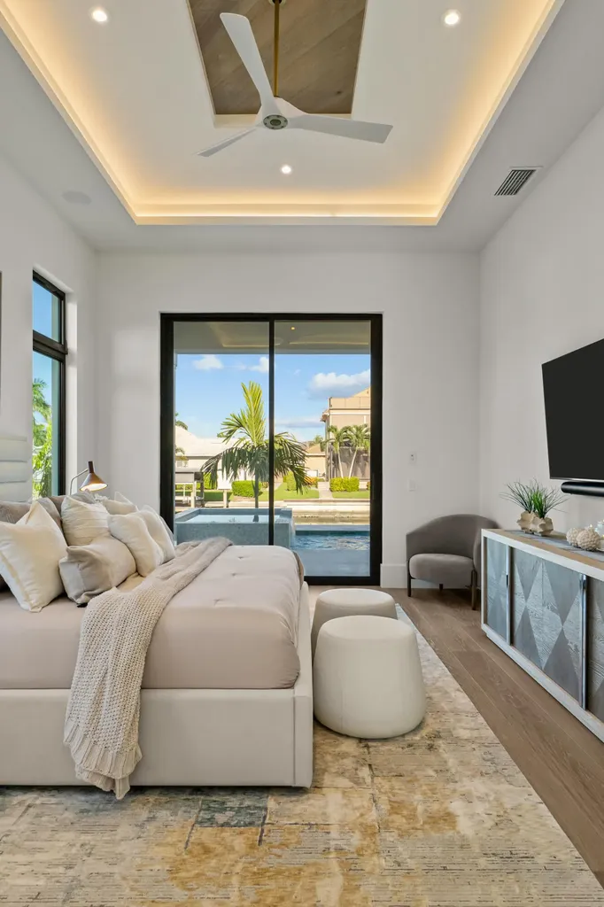 921 Giralda Court Marco Island FL 34145