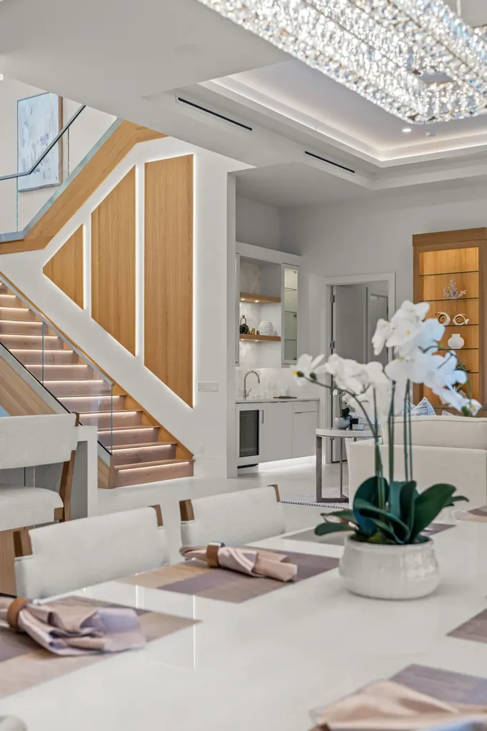 921 Giralda Court Marco Island FL 34145