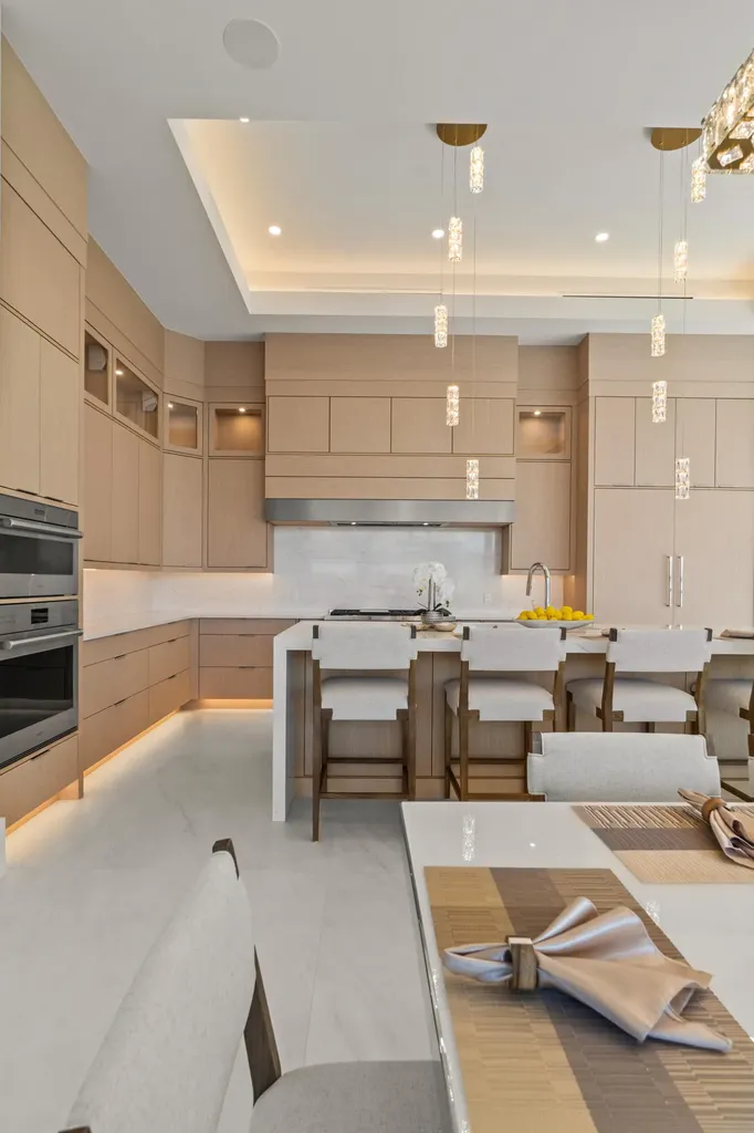 921 Giralda Court Marco Island FL 34145