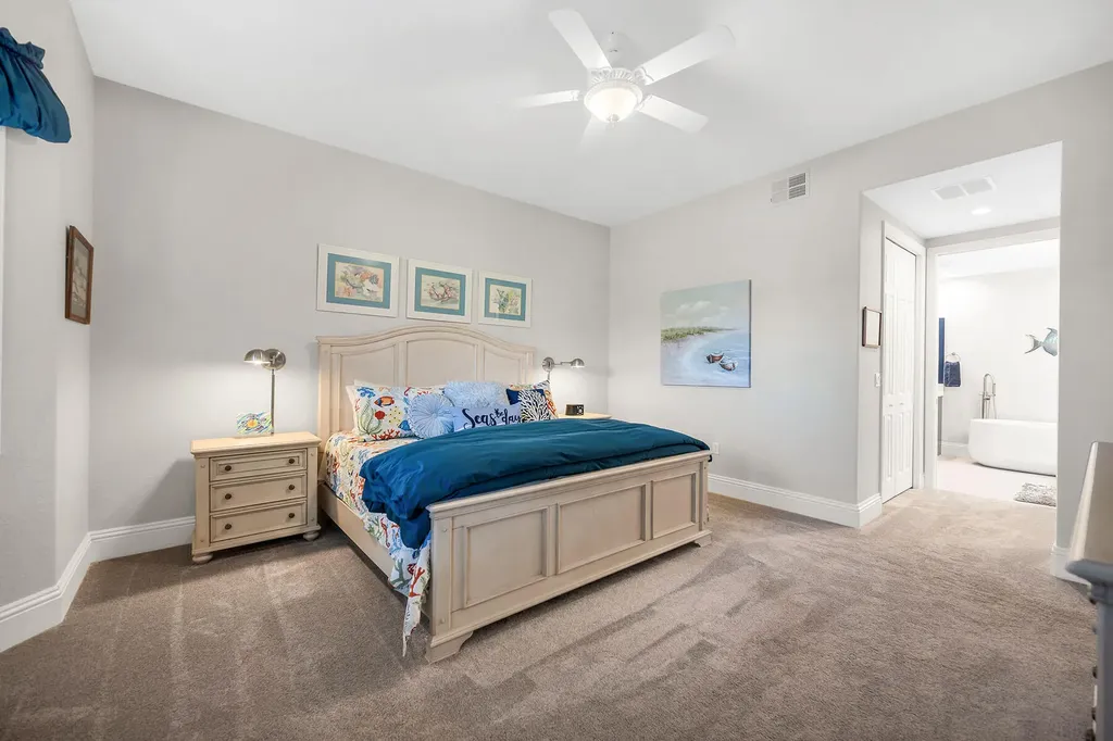 6433 Legacy Naples FL 34113