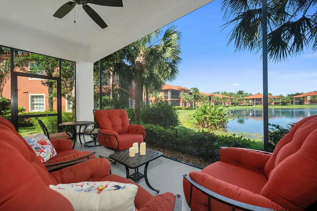 6433 Legacy Naples FL 34113