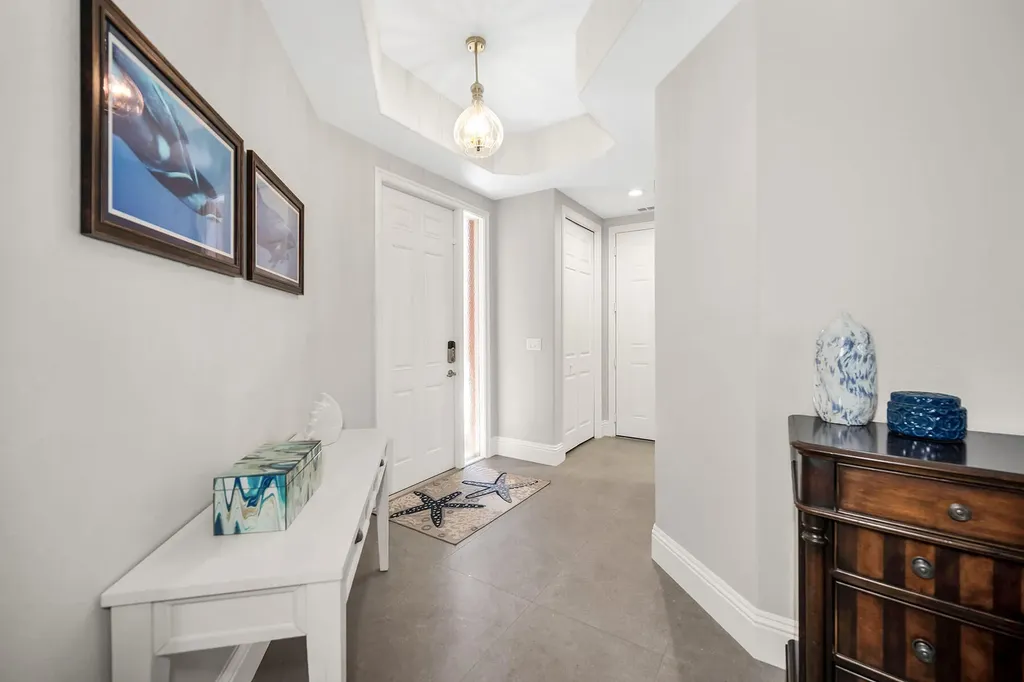 6433 Legacy Naples FL 34113