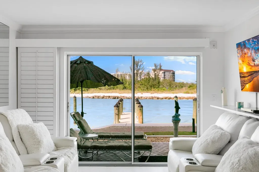 1206 Edington Marco Island FL 34145