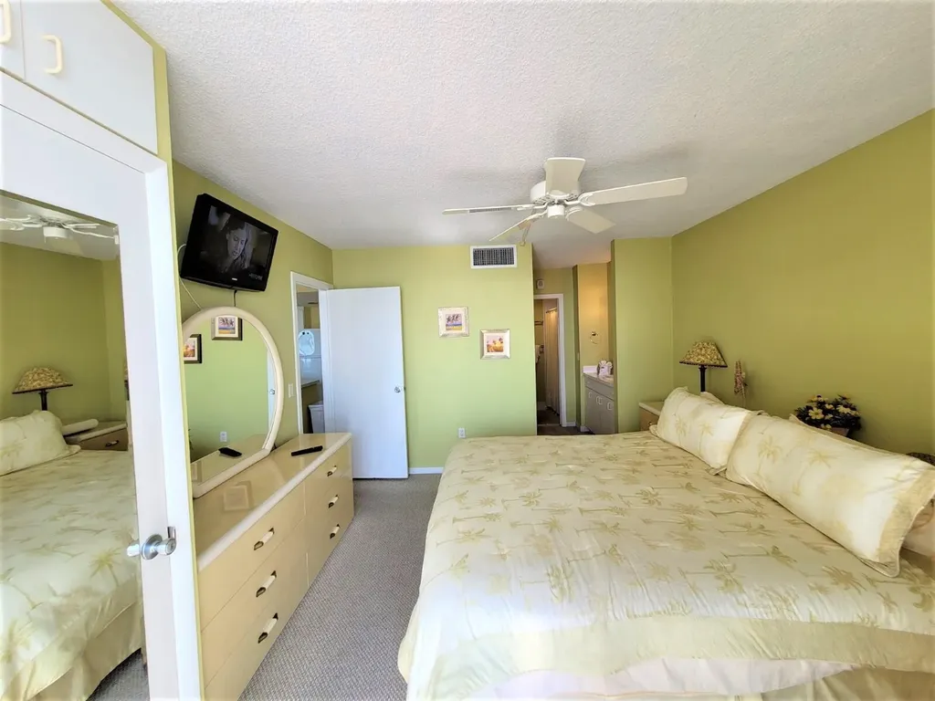 180 Seaview Marco Island FL 34145