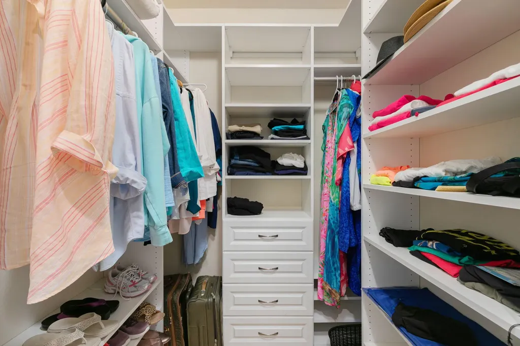 2862 Aviamar Circle Naples FL 34114