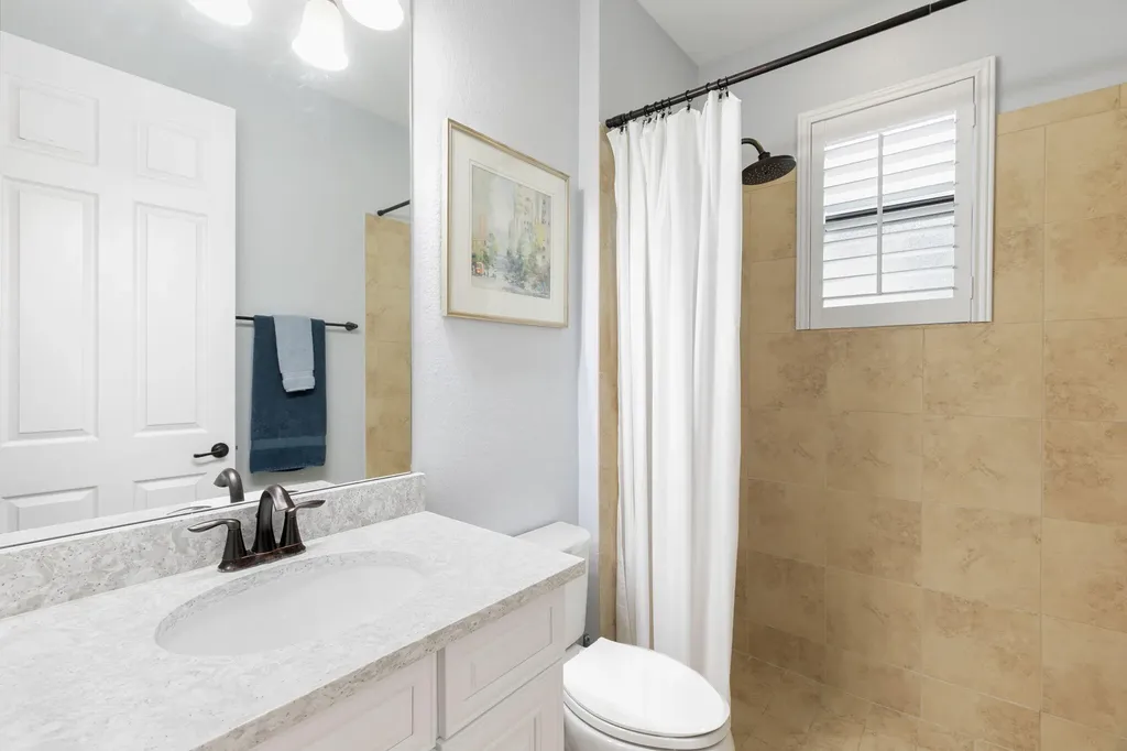 2862 Aviamar Circle Naples FL 34114