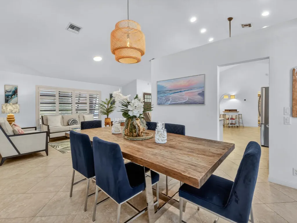 566 N Barfield Drive Marco Island FL 34145