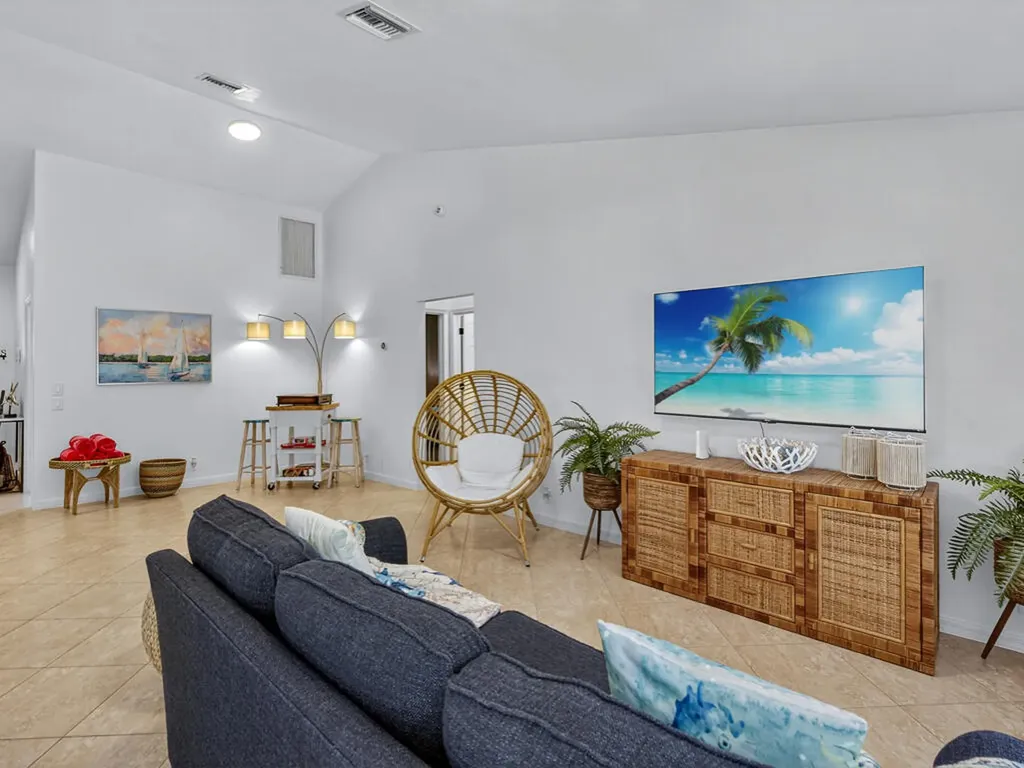 566 N Barfield Drive Marco Island FL 34145