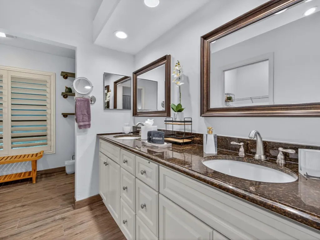 566 N Barfield Drive Marco Island FL 34145