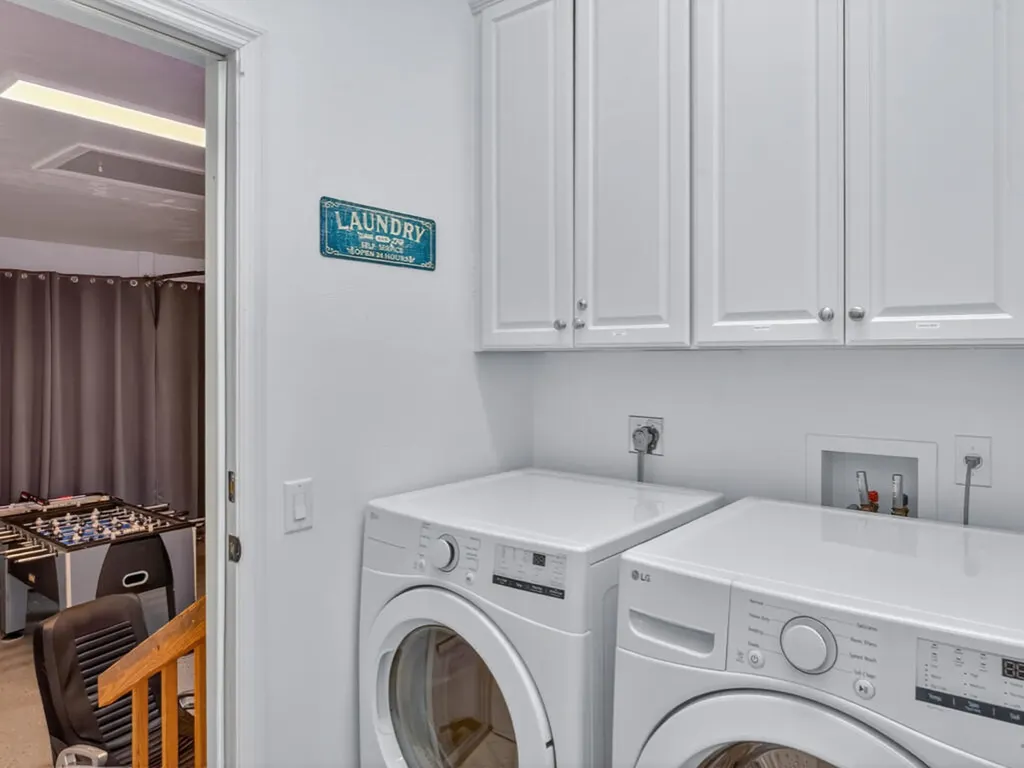 566 N Barfield Drive Marco Island FL 34145