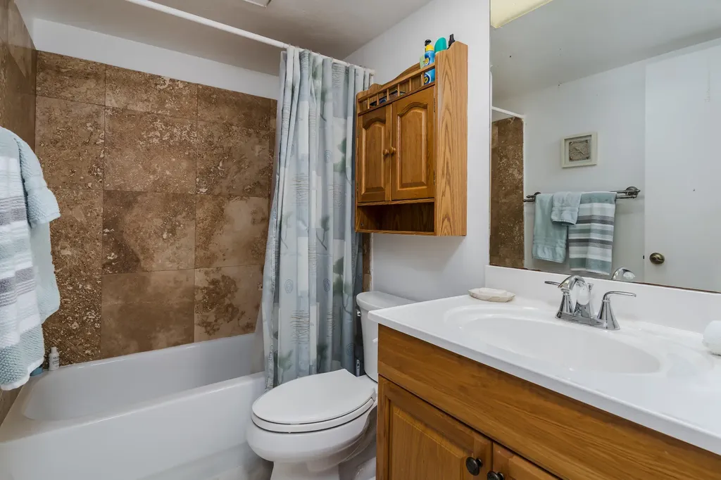 1008 Manatee Road Naples FL 34114