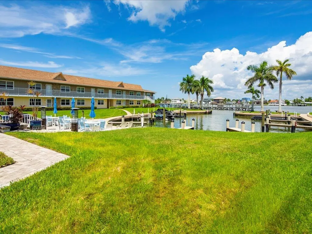 850 Palm Street Marco Island FL 34145