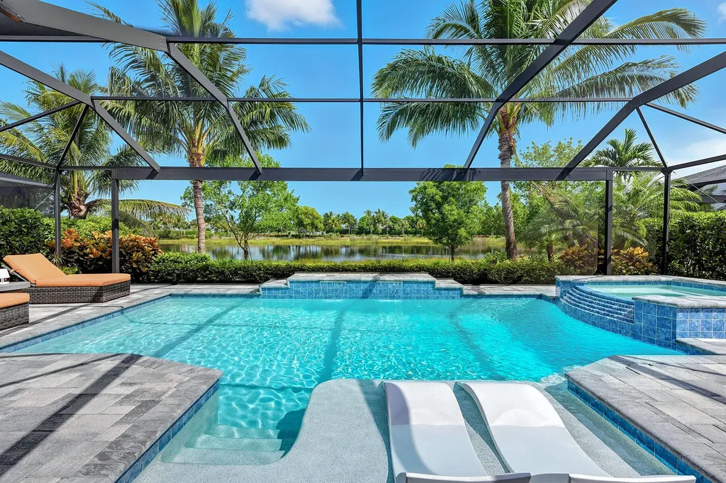 3199 Cotuit Lane Naples FL 34114