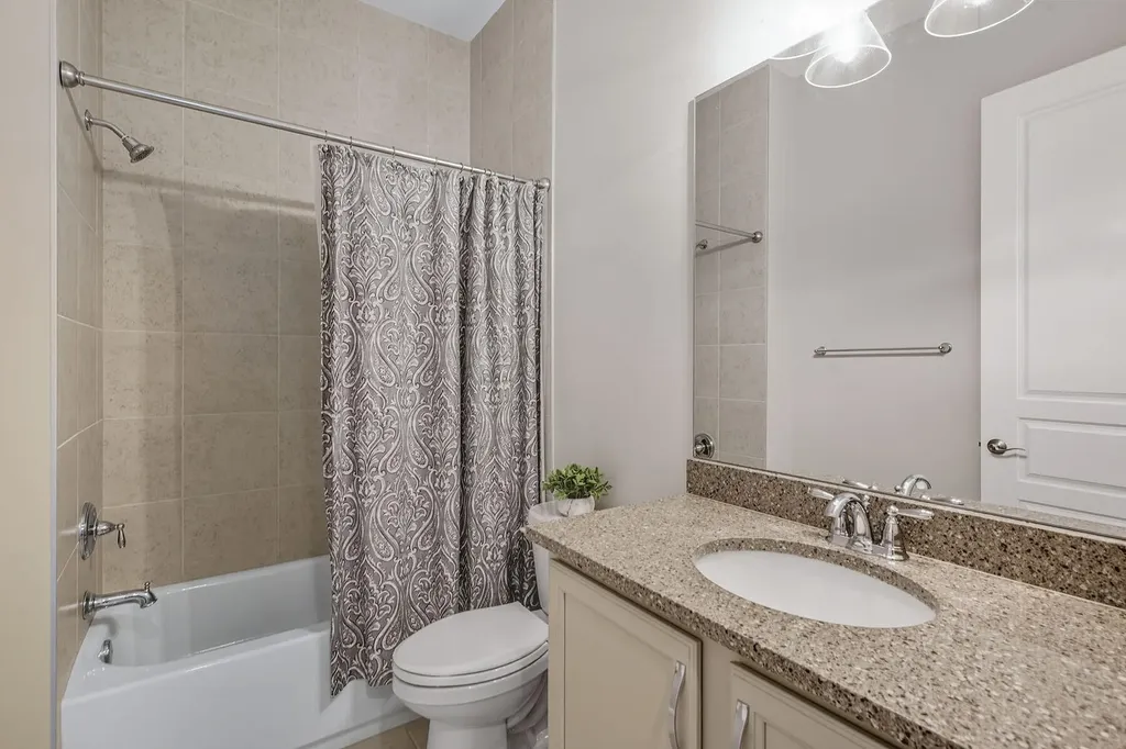 3199 Cotuit Lane Naples FL 34114