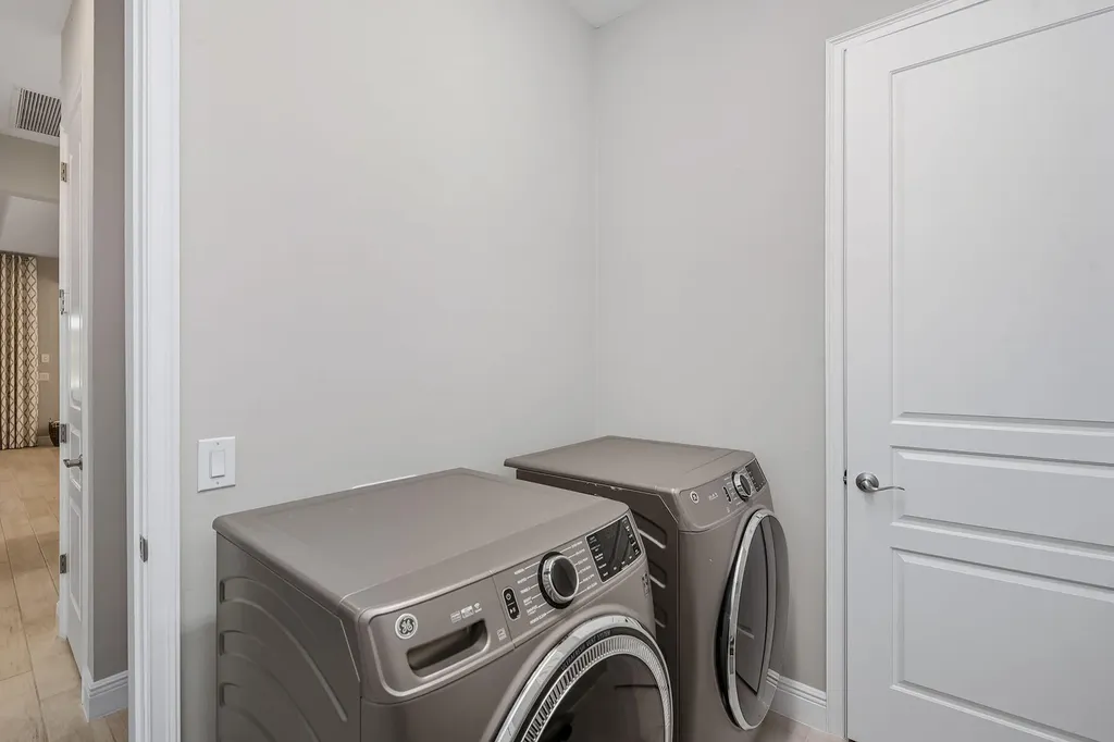 3199 Cotuit Lane Naples FL 34114