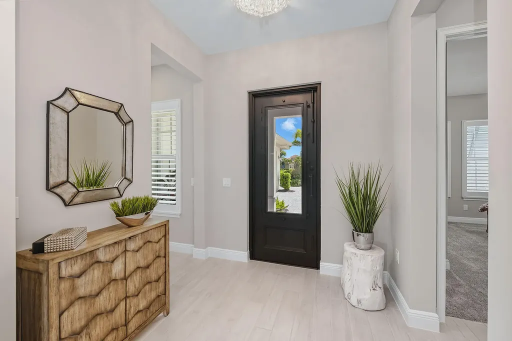 3199 Cotuit Lane Naples FL 34114