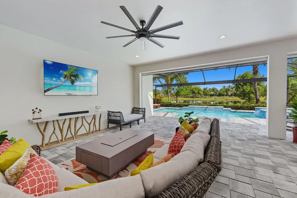 3199 Cotuit Lane Naples FL 34114