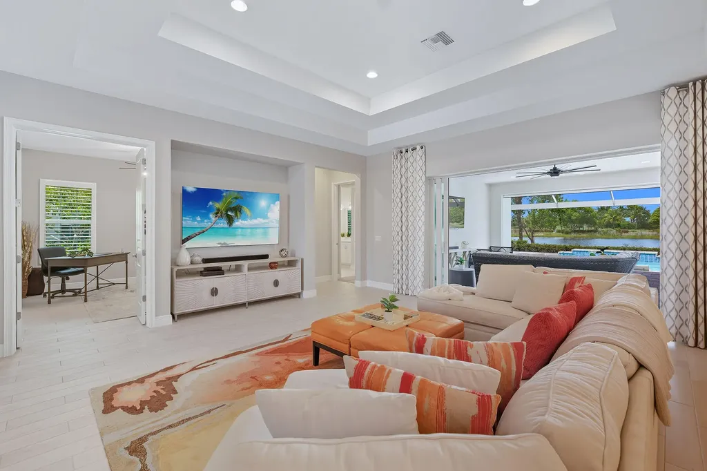 3199 Cotuit Lane Naples FL 34114