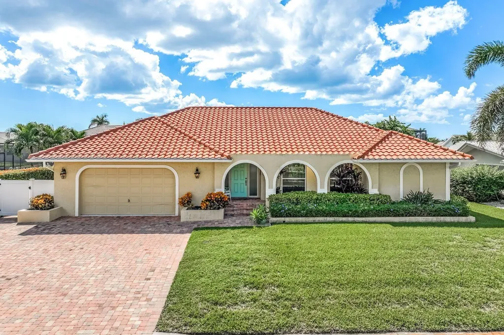 326 Rockhill Court Marco Island FL 34145