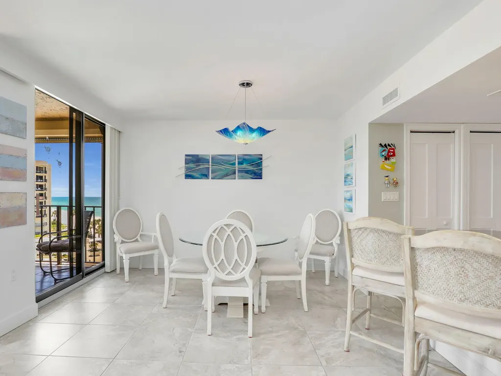 3215 Gulf Shore Boulevard N Naples FL 34103