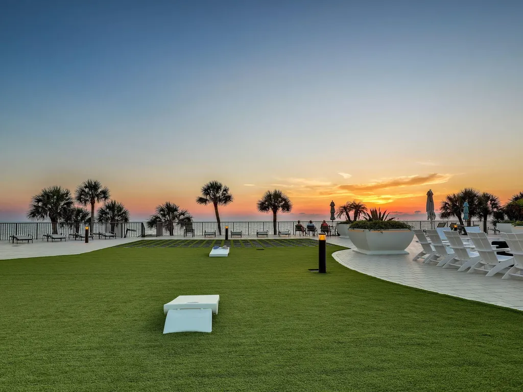 3215 Gulf Shore Boulevard N Naples FL 34103