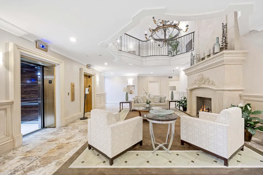 220 S Collier Boulevard Marco Island FL 34145