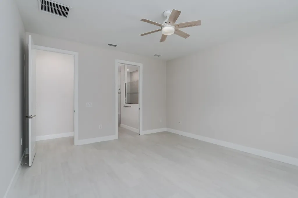 6856 Winding Cypress Drive Naples FL 34114