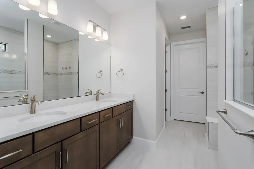 6856 Winding Cypress Drive Naples FL 34114