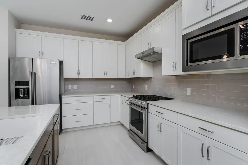 6856 Winding Cypress Drive Naples FL 34114