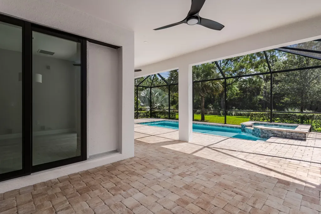 6856 Winding Cypress Drive Naples FL 34114