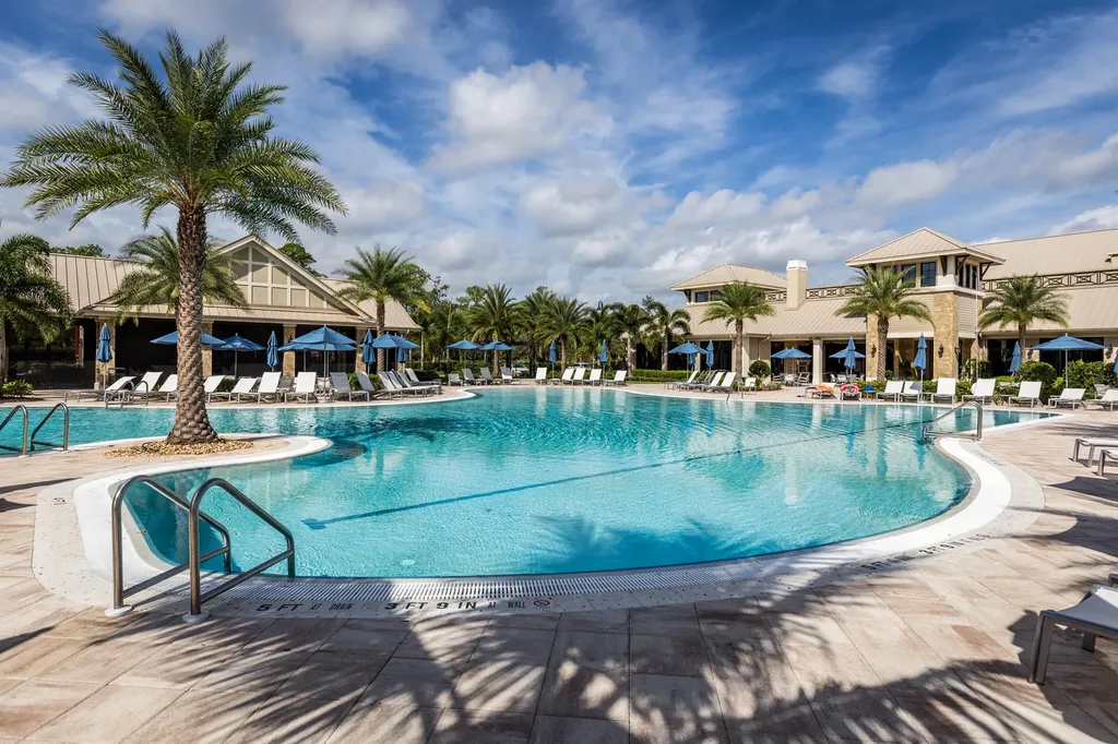 6856 Winding Cypress Drive Naples FL 34114