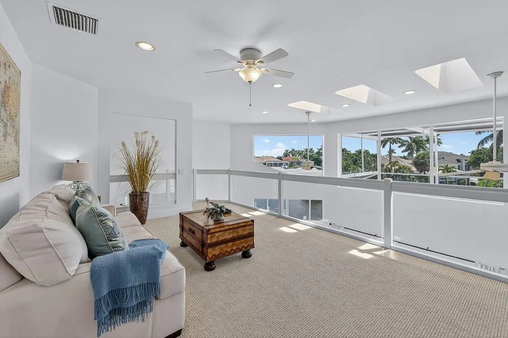 859 Wintergreen Court Marco Island FL 34145