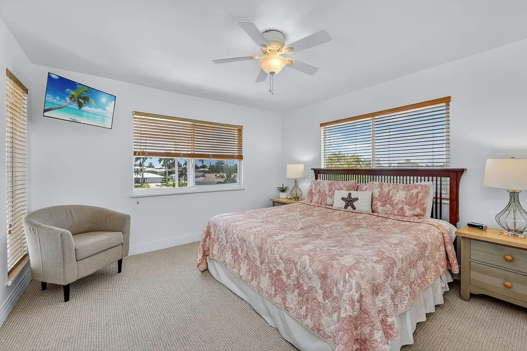 859 Wintergreen Court Marco Island FL 34145