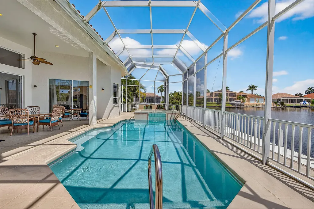 859 Wintergreen Court Marco Island FL 34145