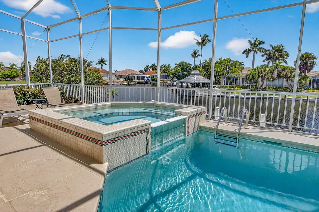 859 Wintergreen Court Marco Island FL 34145