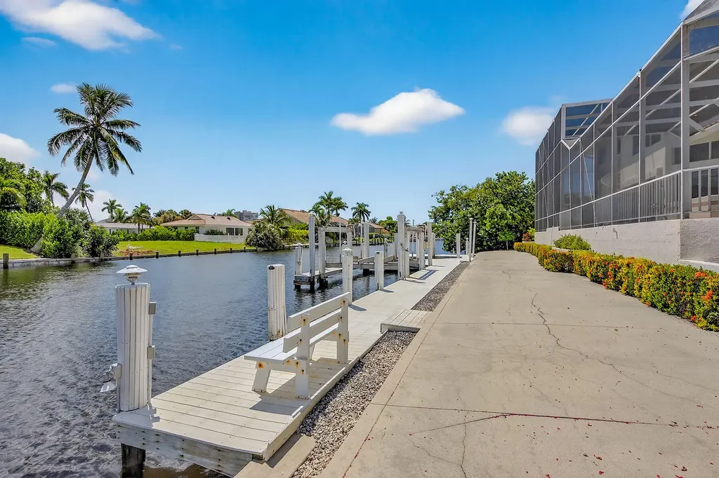 859 Wintergreen Court Marco Island FL 34145