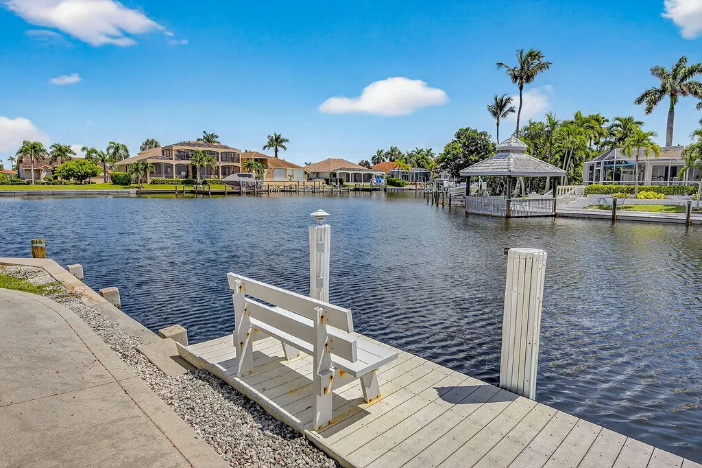 859 Wintergreen Court Marco Island FL 34145