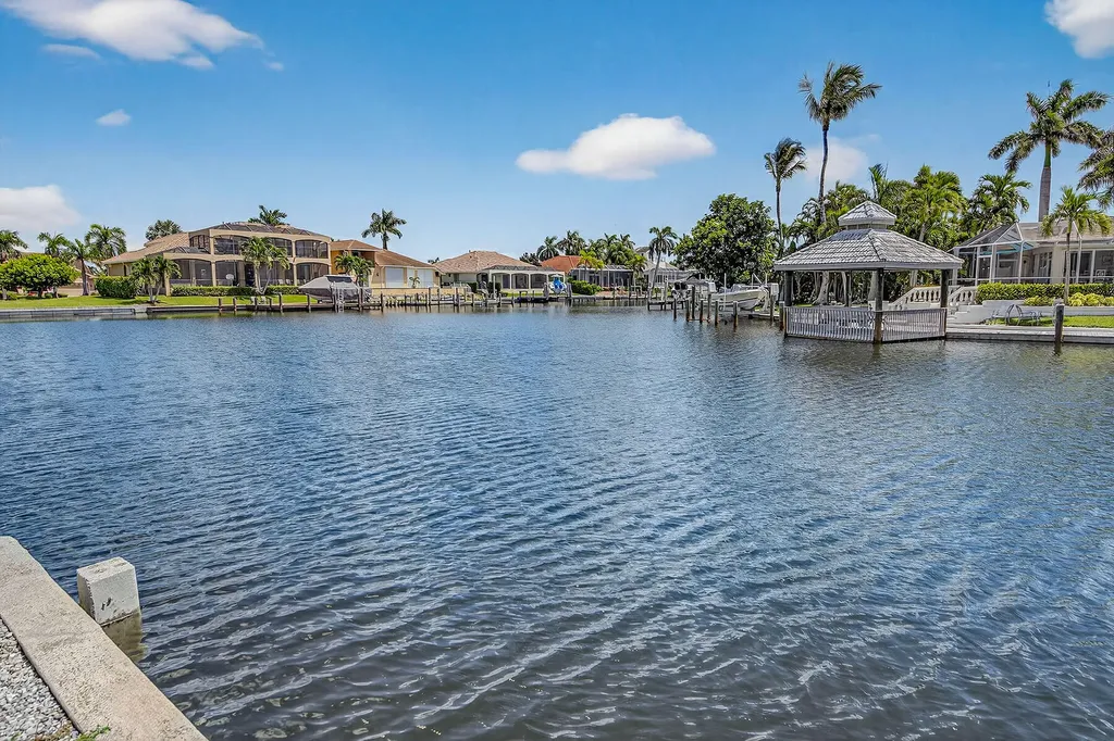 859 Wintergreen Court Marco Island FL 34145