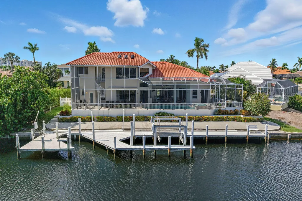 859 Wintergreen Court Marco Island FL 34145