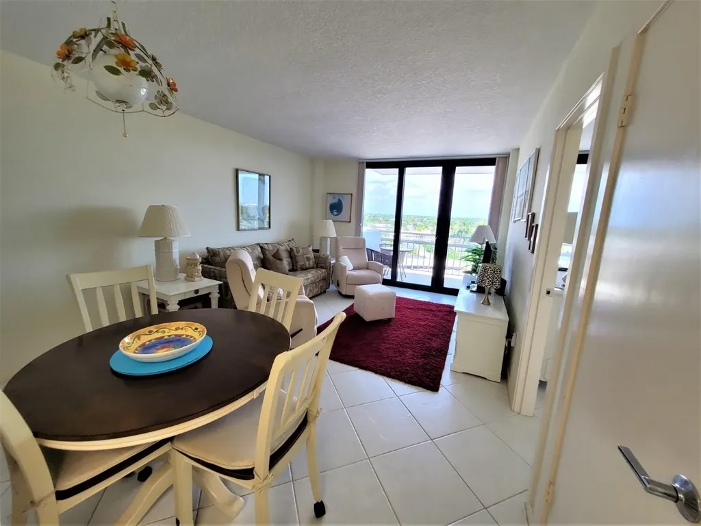 180 Seaview Court Marco Island FL 34145